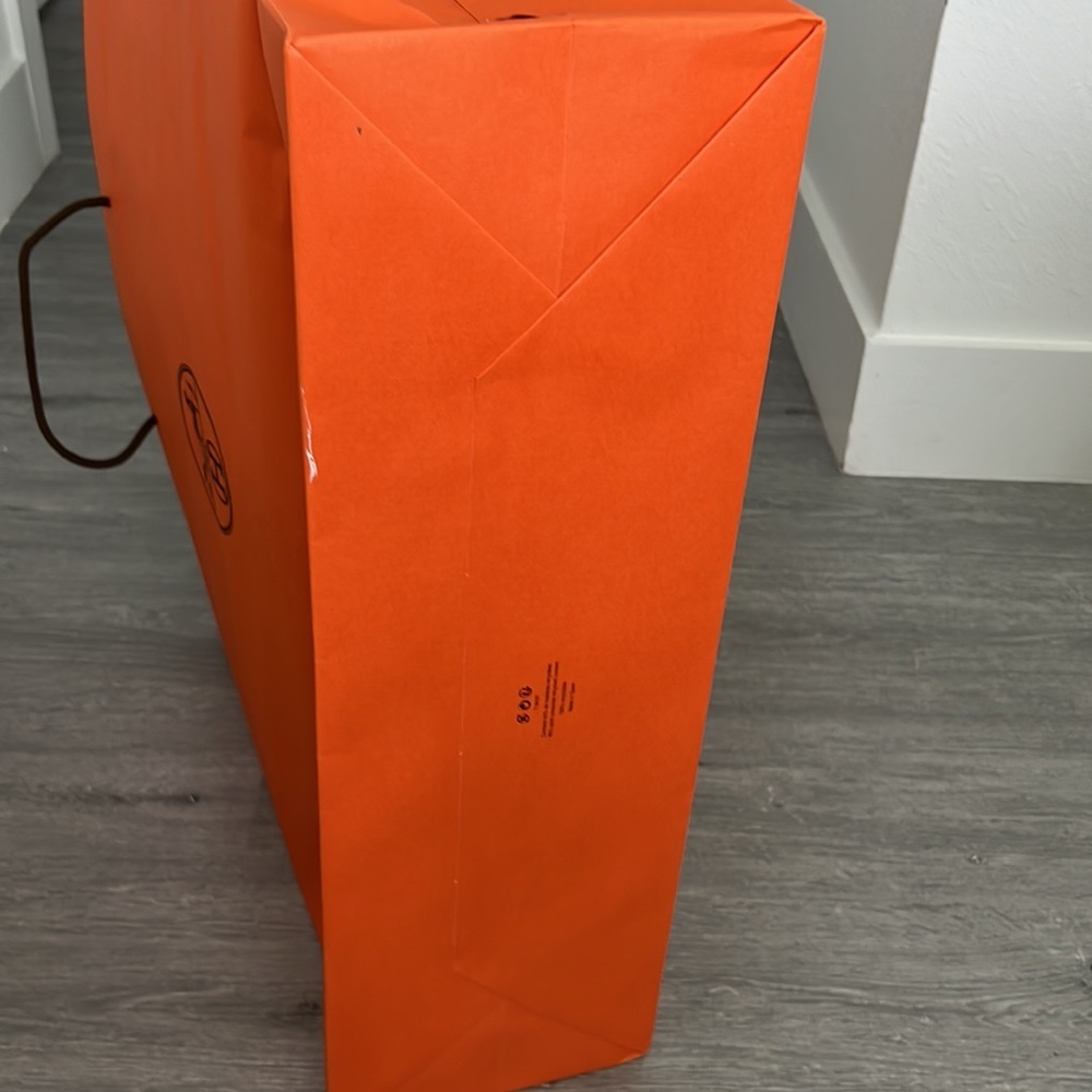 HERMES Extra Large Shopping/Gift Bag - Picture 5 of 6